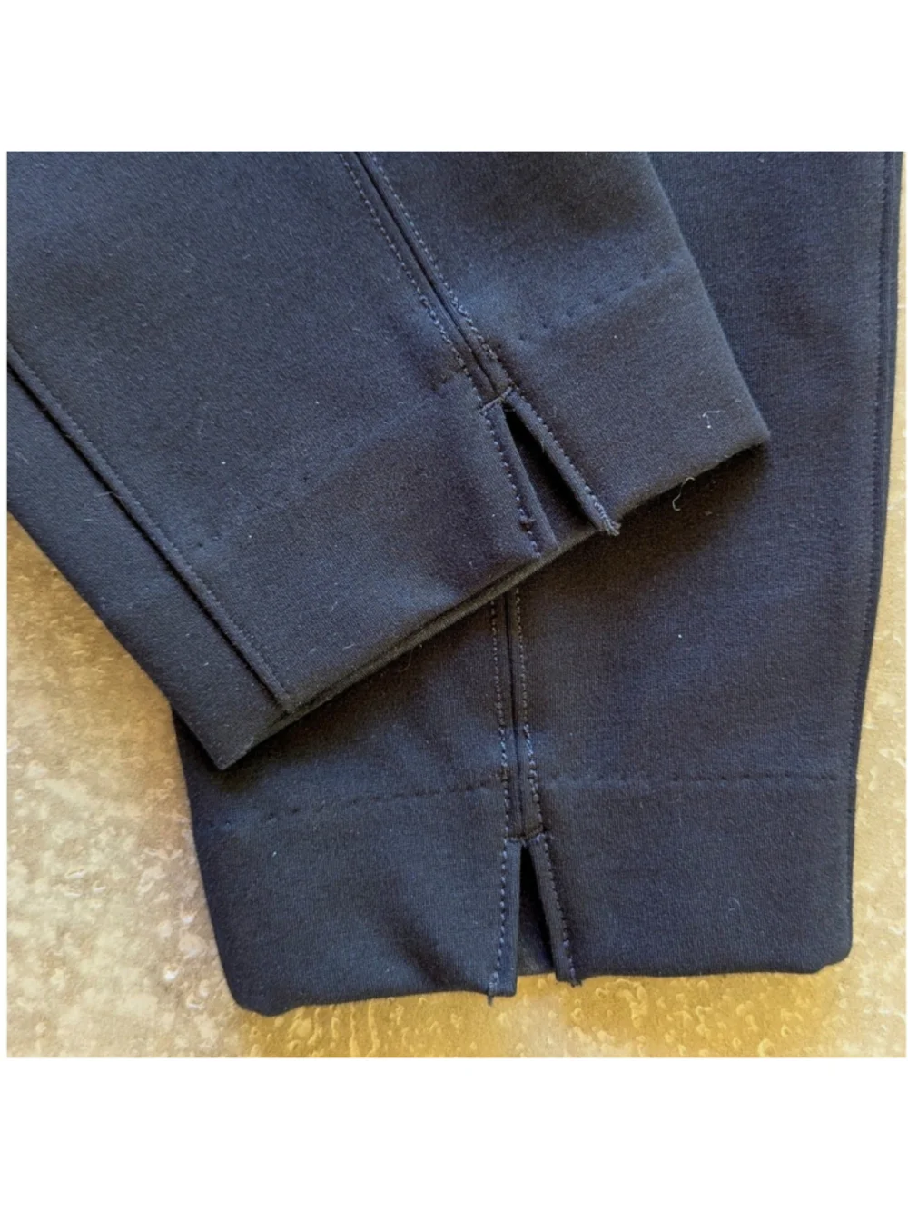 SPANX Black Ponte Back Seam Cropped Pull On Pants Sz L